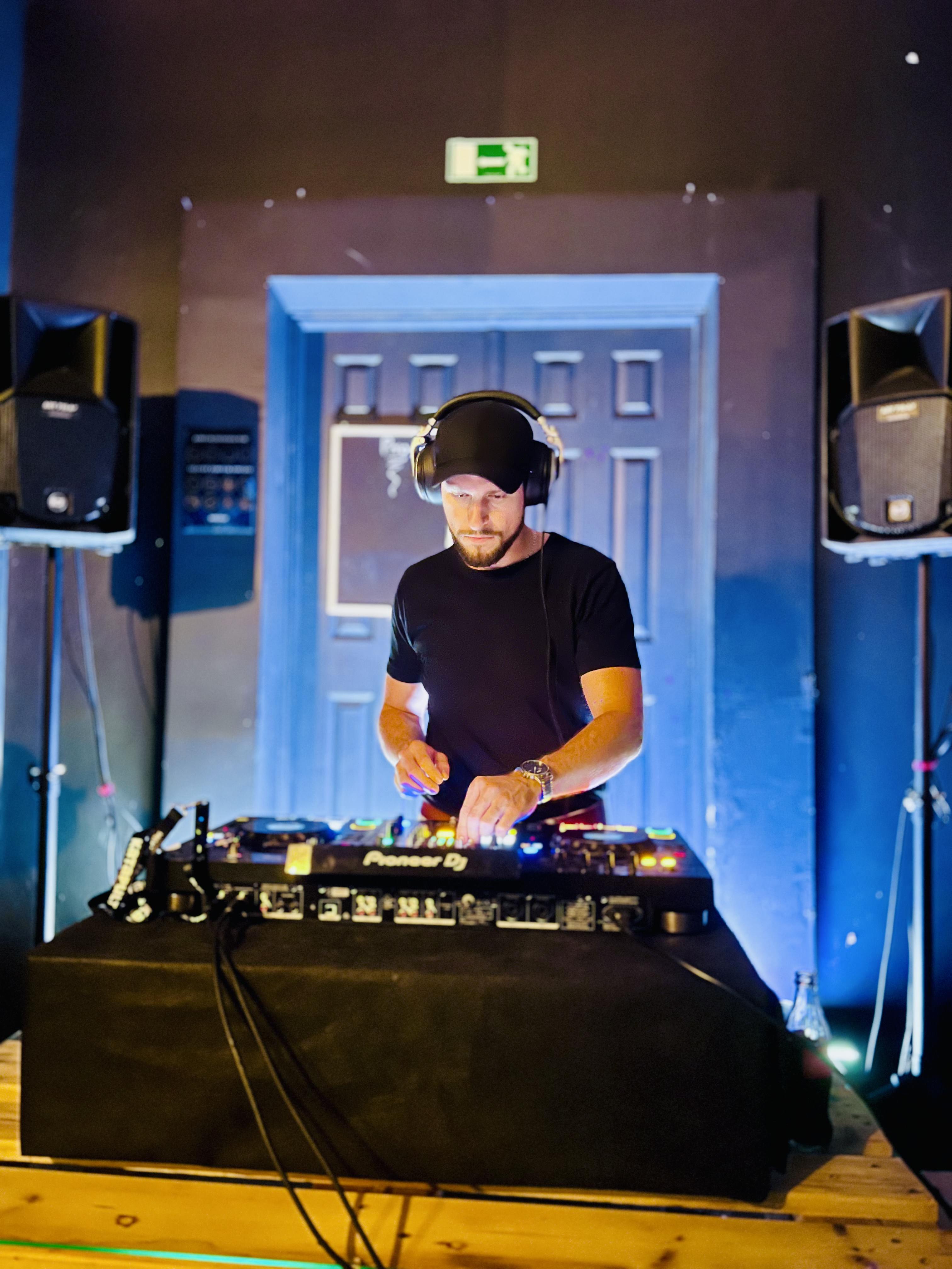 DJ Daniel Borbely performing live on Pioneer DJ deck